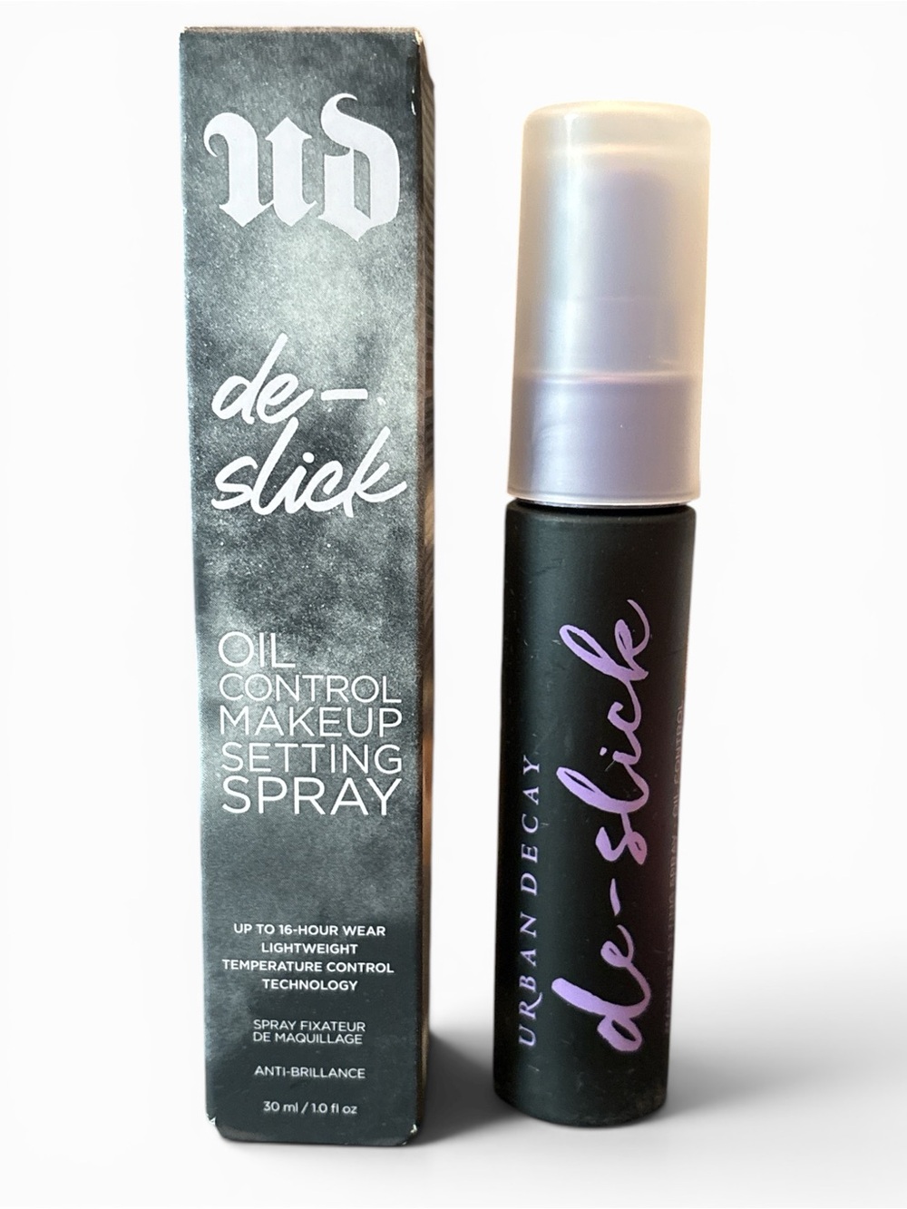 Urban Decay De-Slick Oil Control Makeup Setting Spray